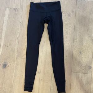 Lululemon black leggings